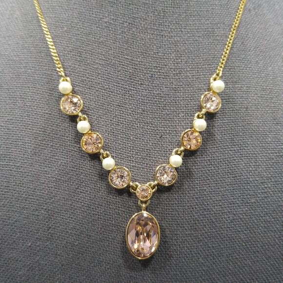 Givenchy Vintage Necklace – Gold Plated Pink Rhinestone & Faux Pearls, 1990s - Picture 2 of 10